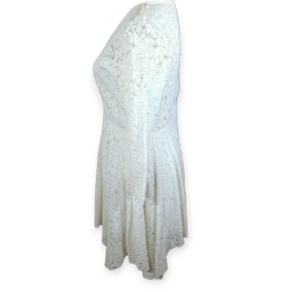 LOVPOSH CREAM LACE DRESS SZ. L EUC. GORGEOUS DRESS IN EXCELLENT USED CONDITION - Picture 4 of 7